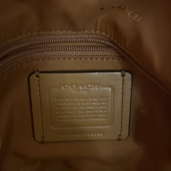 Coach Leather Tote Bag in Tan with Crossbody Strap and beading 9.5H x 15W - Picture 5 of 12